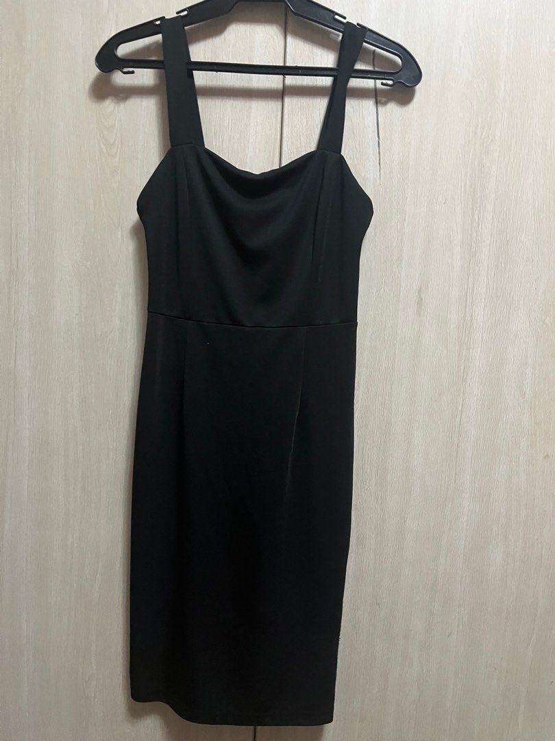 Little Black Dress (Category: Dresses) located in Quezon City. Submitted by ag.closet (Listing ID 1245343117, Image 1). Description: .