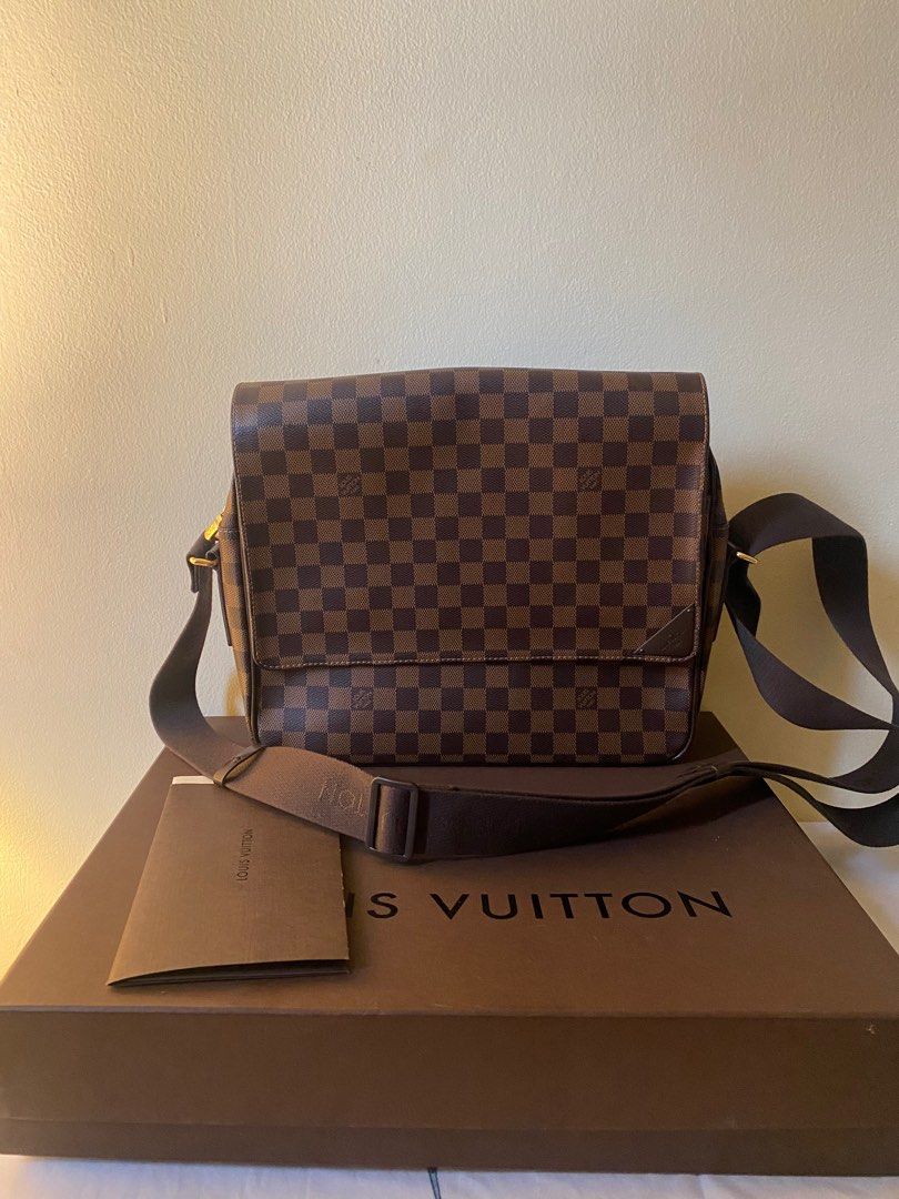 Tas lv hotsell sling bag