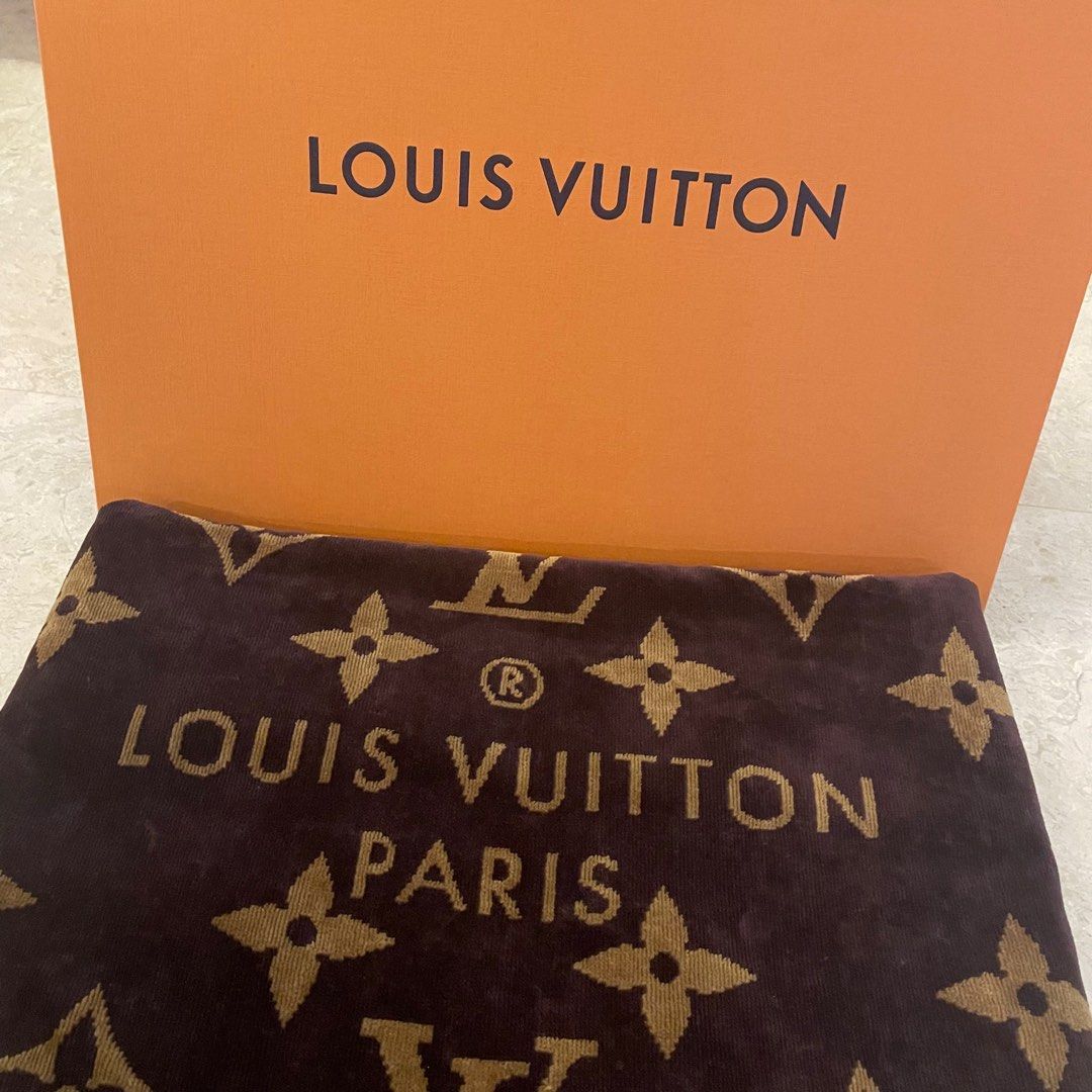 Louis Vuitton Monogram Towel, Louis Vuitton Monogram Sold o…