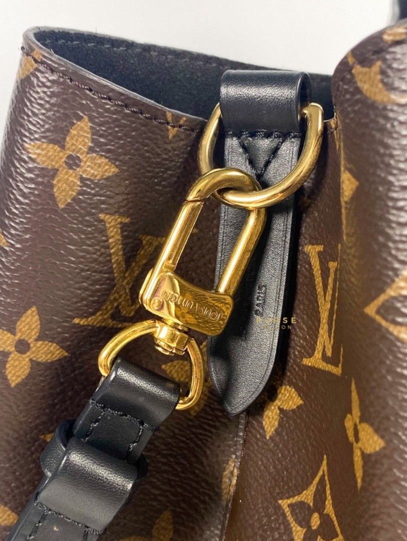 Louis Vuitton Lockme Go Tote in Black Leather (Date code: FL0220), Luxury,  Bags & Wallets on Carousell