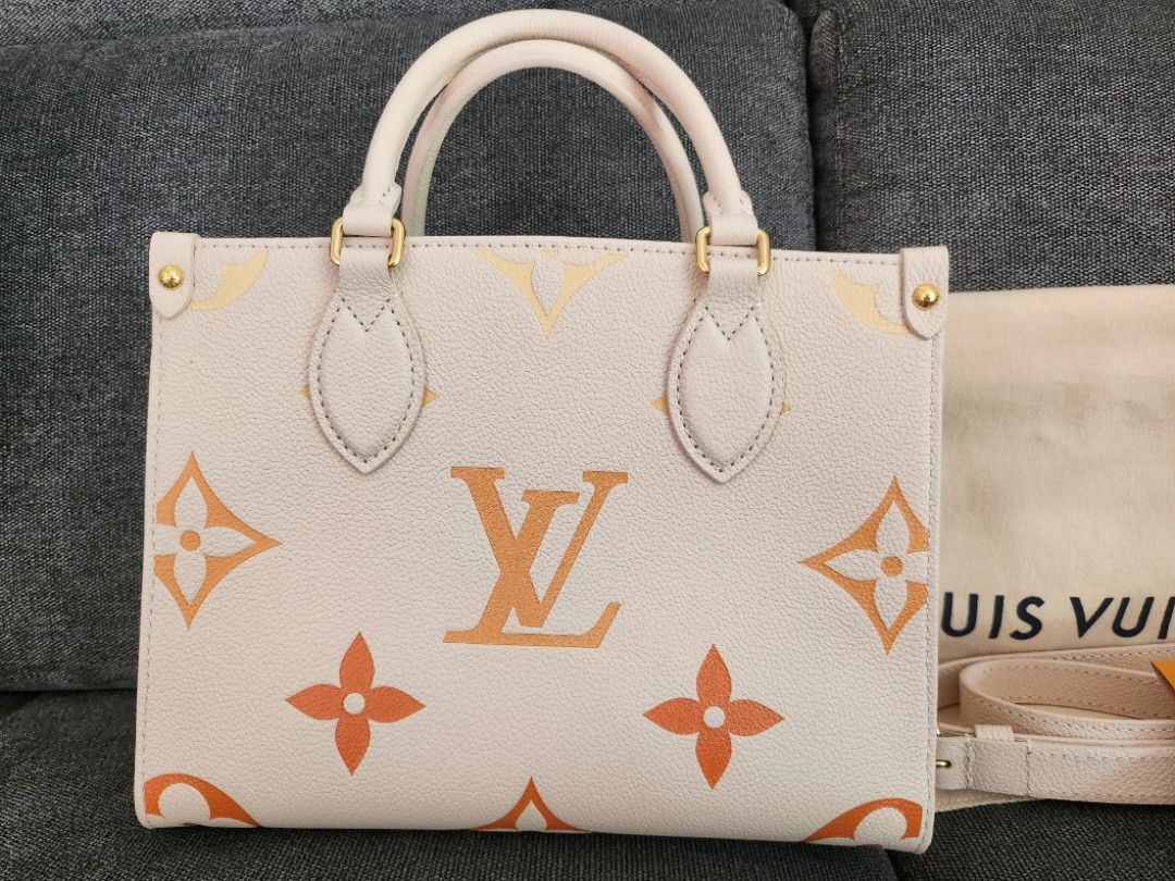 ⚡Clearance Sale ⚡Louis Vuitton LV Onthego PM in Marshmallow/ Mini tote bag,  Women's Fashion, Bags & Wallets, Purses & Pouches on Carousell