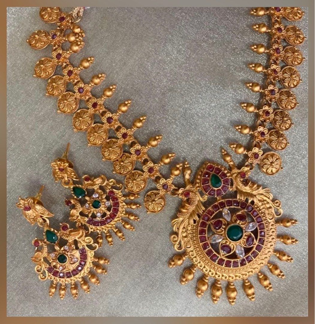 Matt Chakra Choker Set