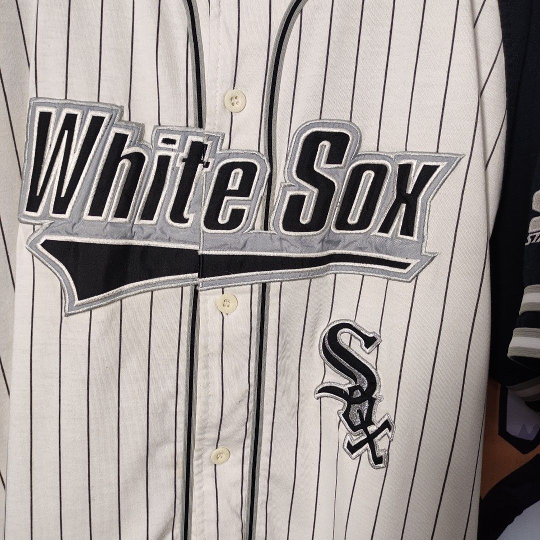 Vintage Majestic Chicago White Sox Black MLB Jersey, Men's Fashion, Tops &  Sets, Tshirts & Polo Shirts on Carousell