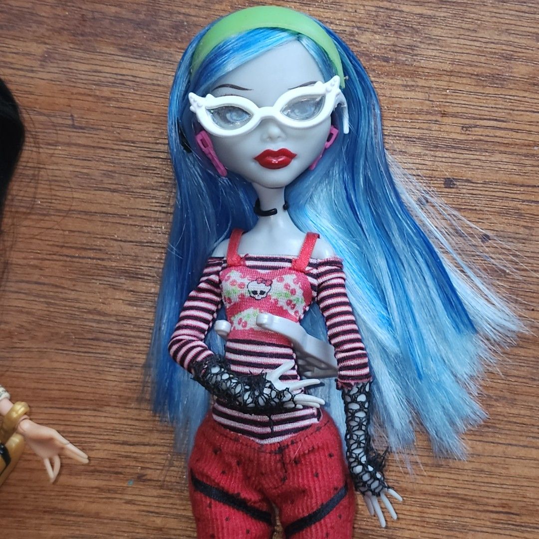  Monster High Collectors Ghouluxe Ghoulia Yelps Doll : Toys &  Games