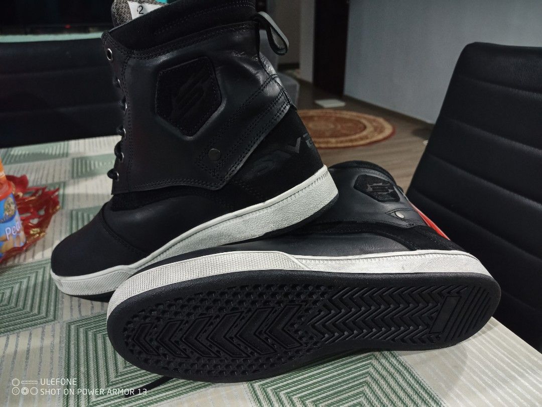 Motorcycle riding boots, Motorcycles, Motorcycle Apparel on Carousell