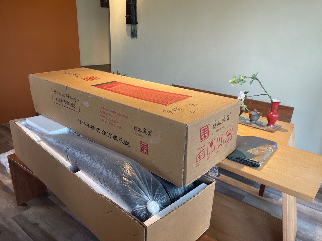 Moving boxes Guzheng boxes Guqin boxes, Hobbies & Toys, Music & Media ...