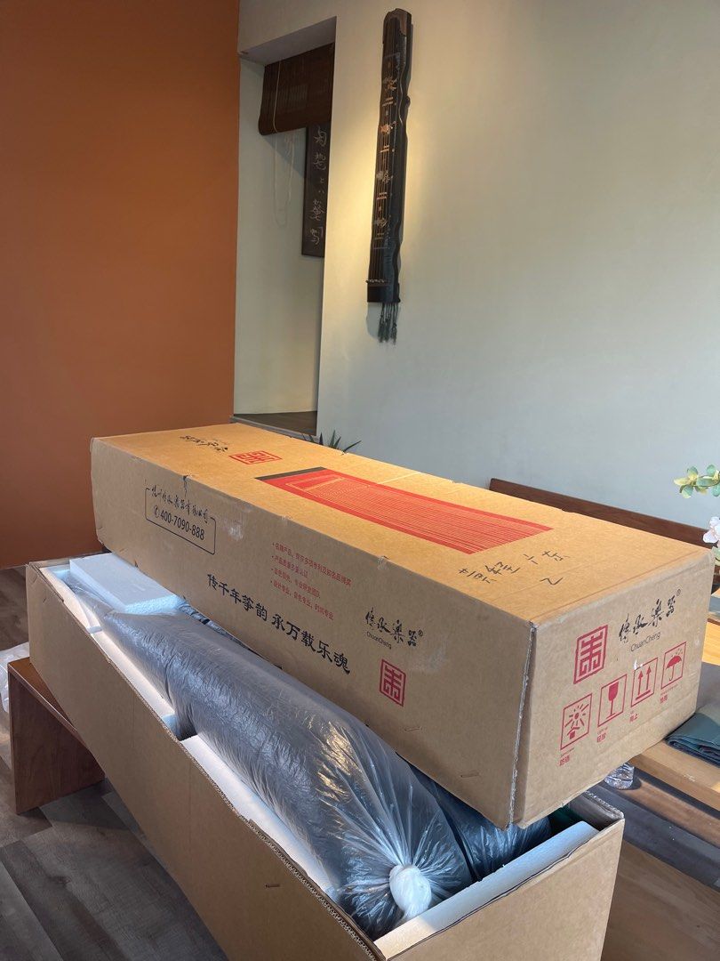 Moving boxes Guzheng boxes Guqin boxes, Hobbies & Toys, Music & Media ...