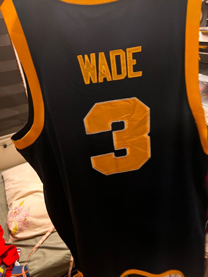 Dwayne wade deals marquette jersey