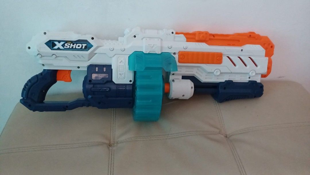 Nerf Bundle (Category: Action & Battle Toys) located in Singapore. Submitted by chocholand (Listing ID 1245399999, Image 1). Description: $40 Nerf X Shoot $35 each of Nerf Rifel $15 Nerf Mega $25: Nerf Remoter $15: Nerf Elite $8: Small Nerf Elite $10 each for Nerf Yello gun.