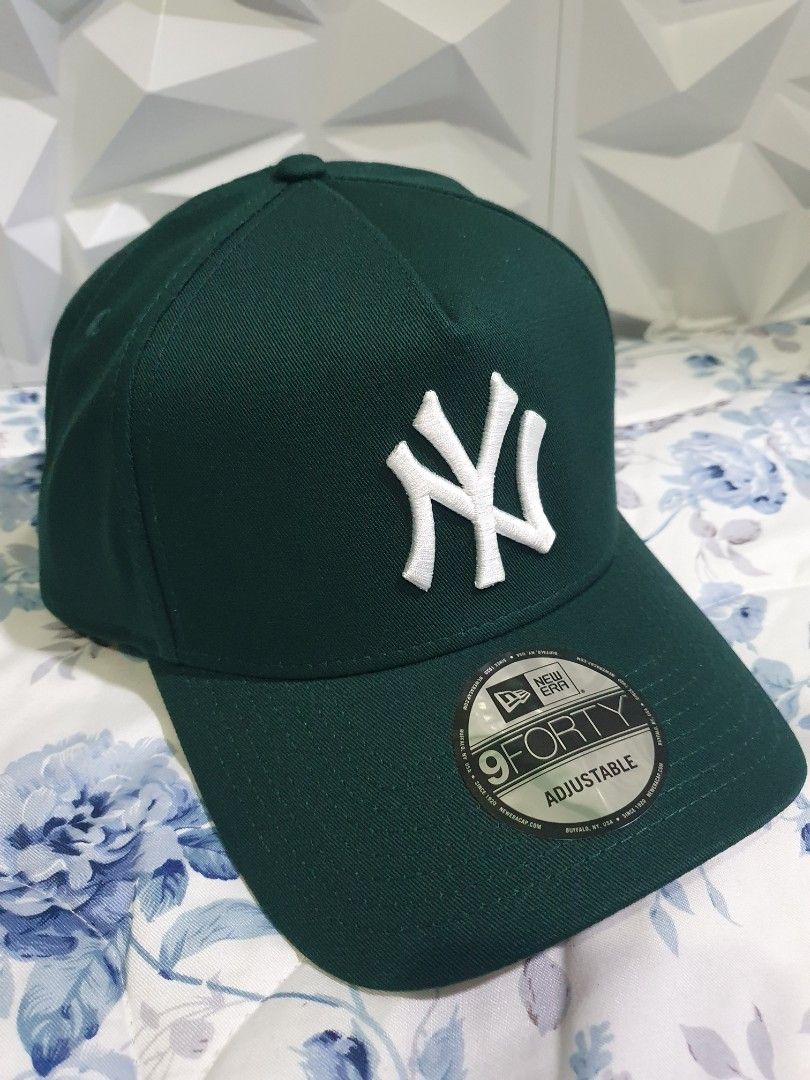 Yankees green shop under brim