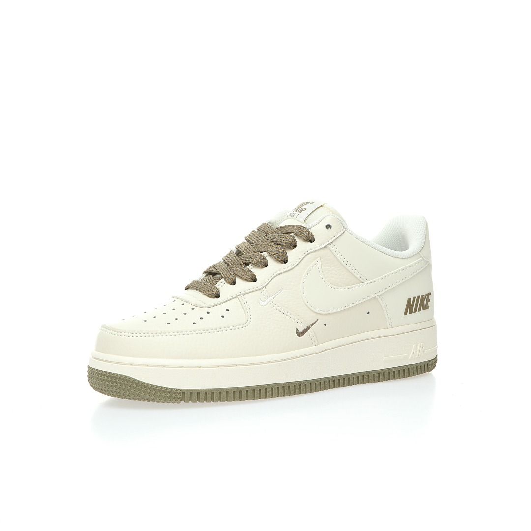Reflective af1 outlet