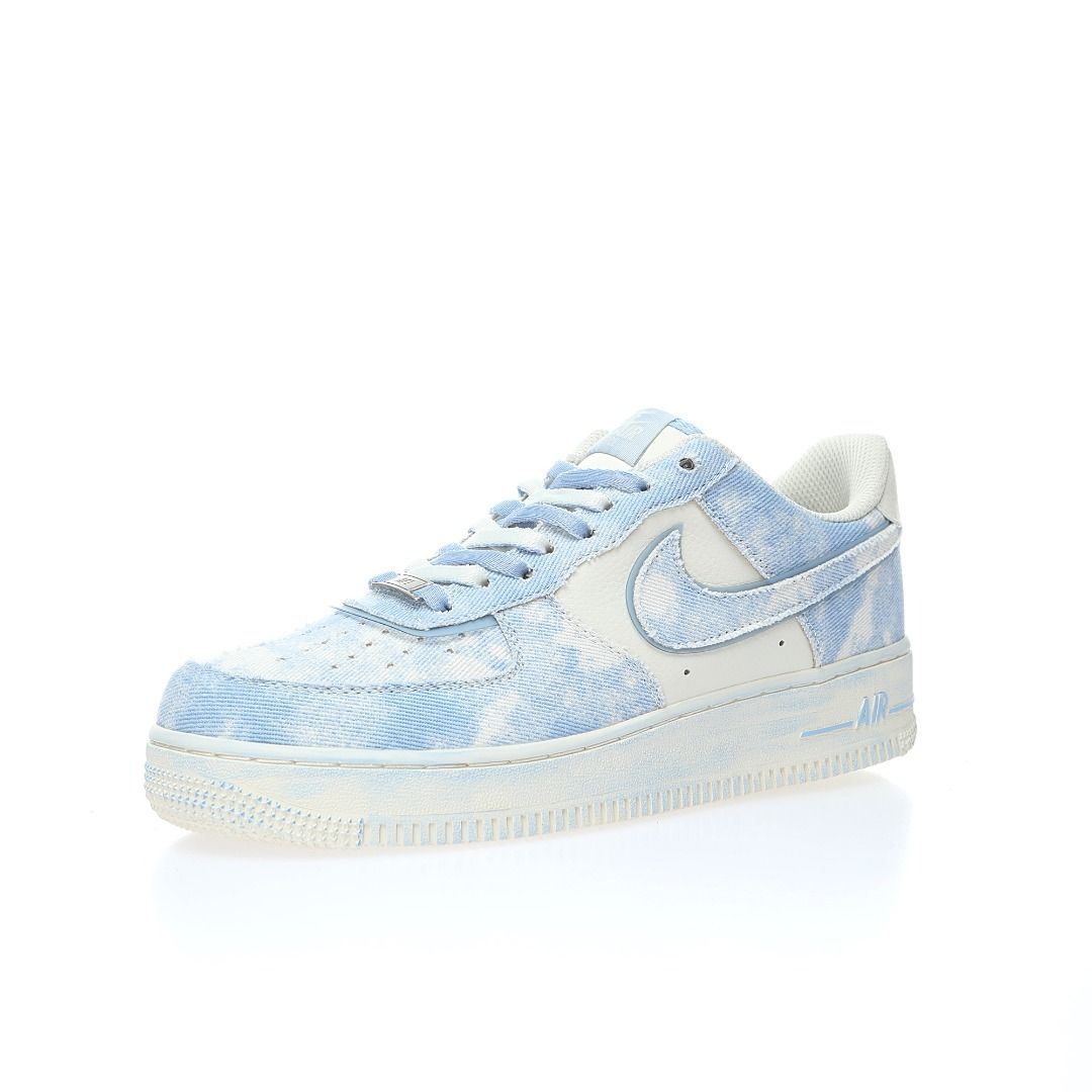 Nike Air Force 1 07 Low