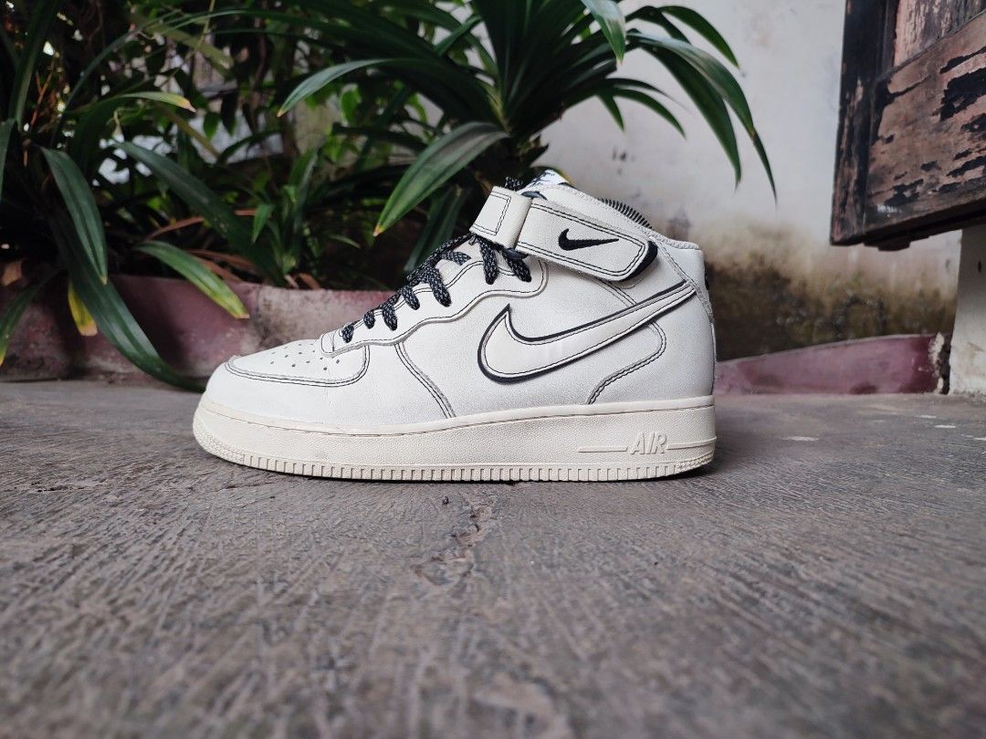 Air force 1 mid demon store