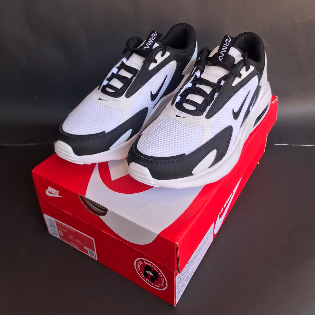 airmax bolt sneaker