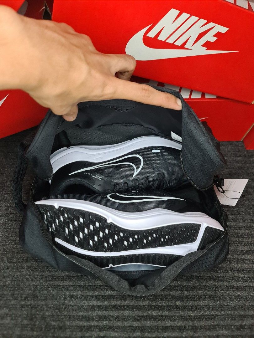 nike brasilia football boot bag