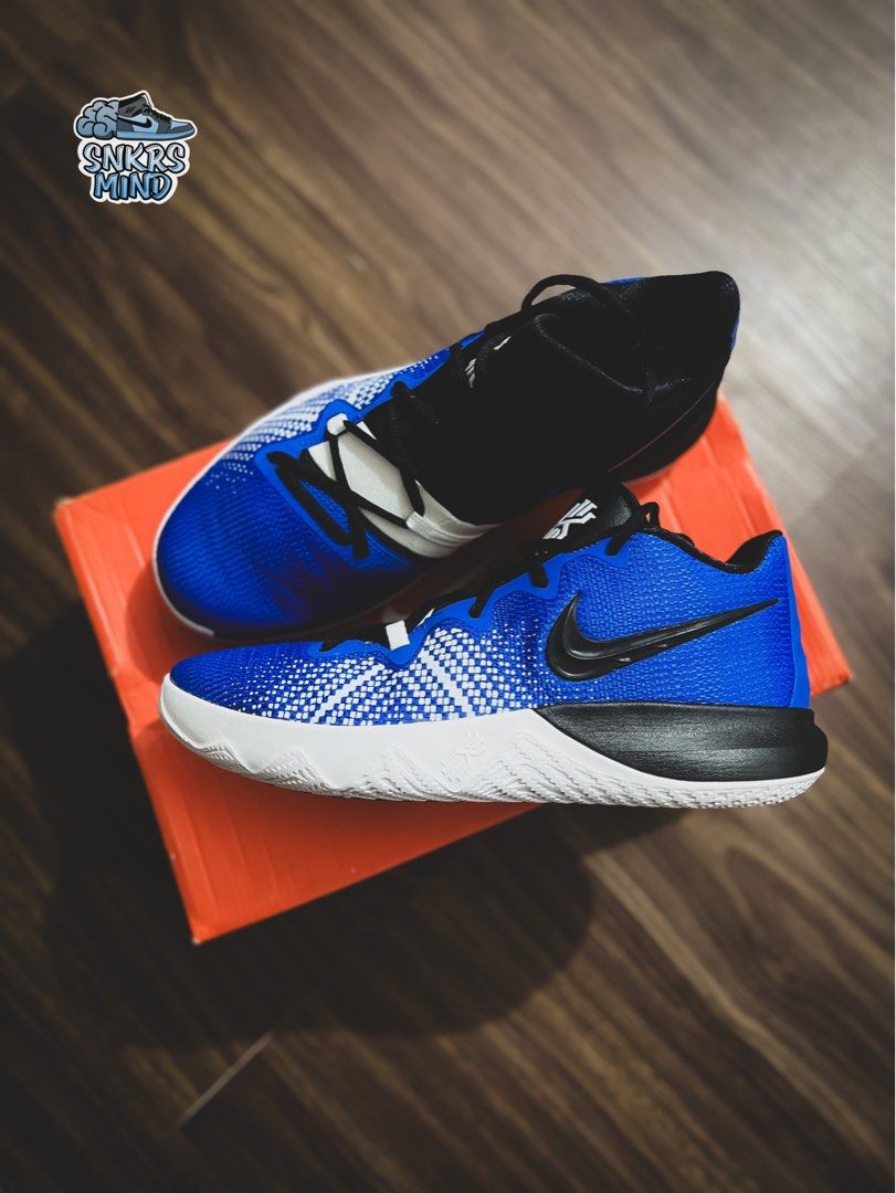 Nike Kyrie Flytrap size 10.5 Men s Fashion Footwear Sneakers on
