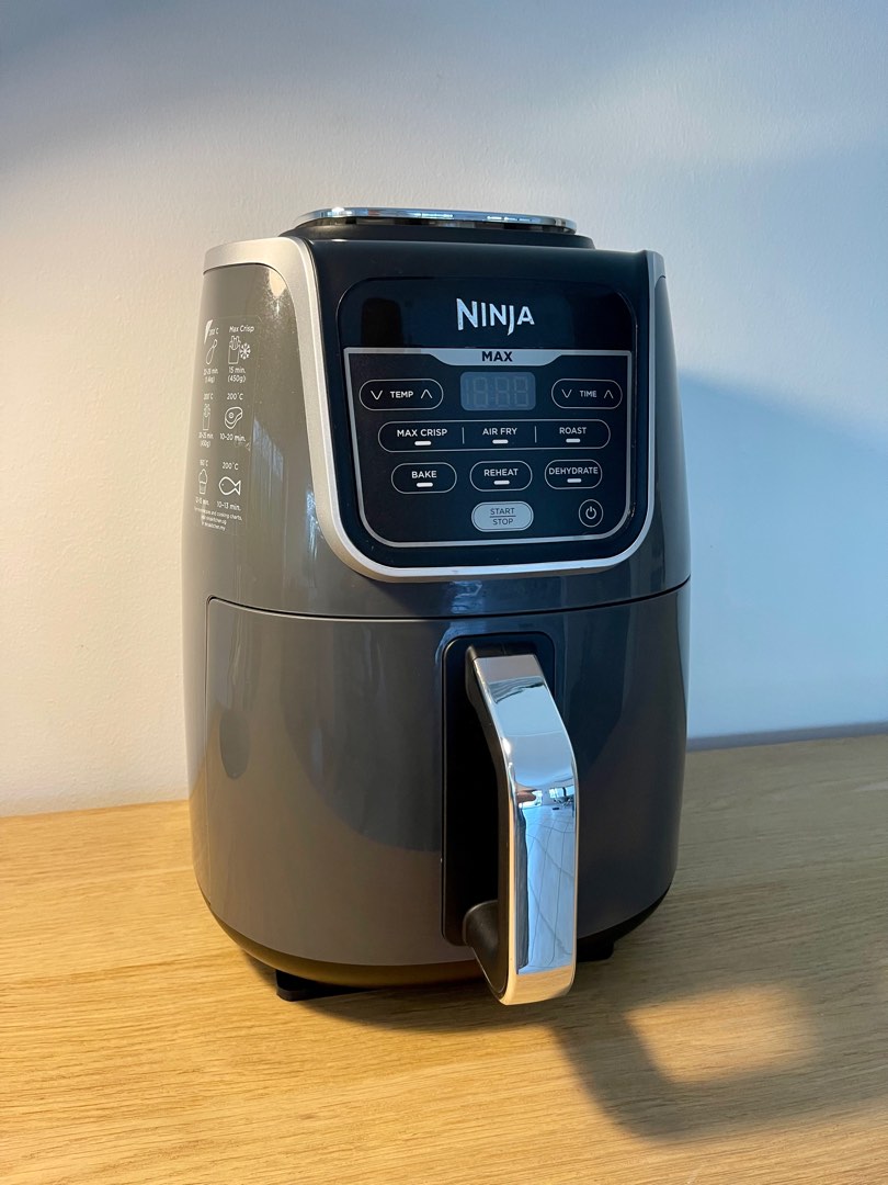 Ninja Air Fryer XXL AF160 Like New!, TV & Home Appliances, Kitchen
