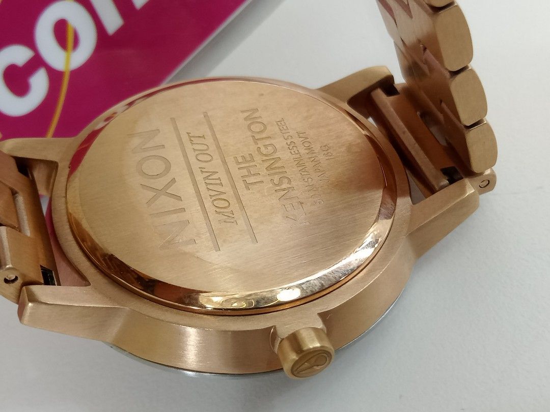 Nixon movin out the kensington 50m stainless hot sale steel