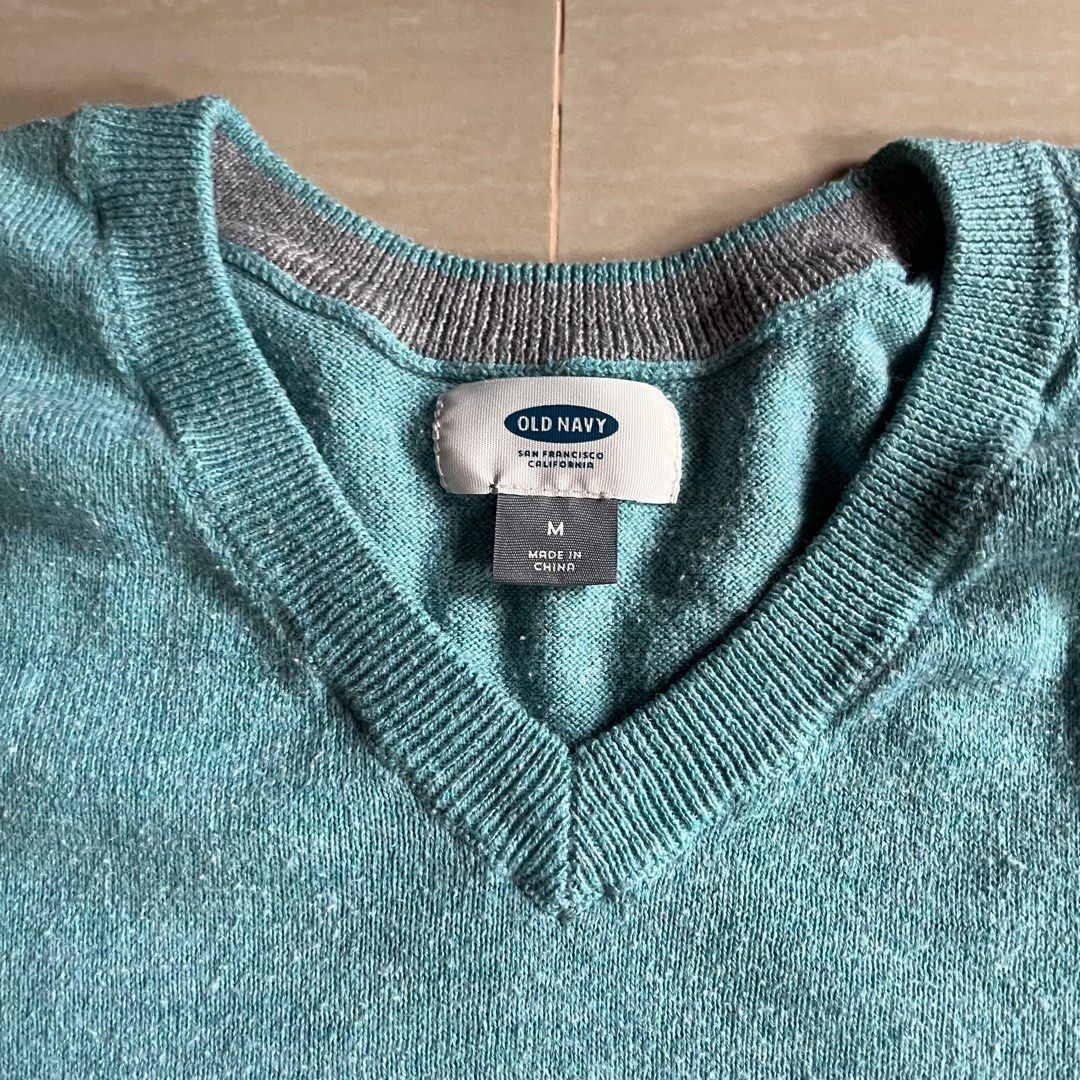 Old navy light sweater top