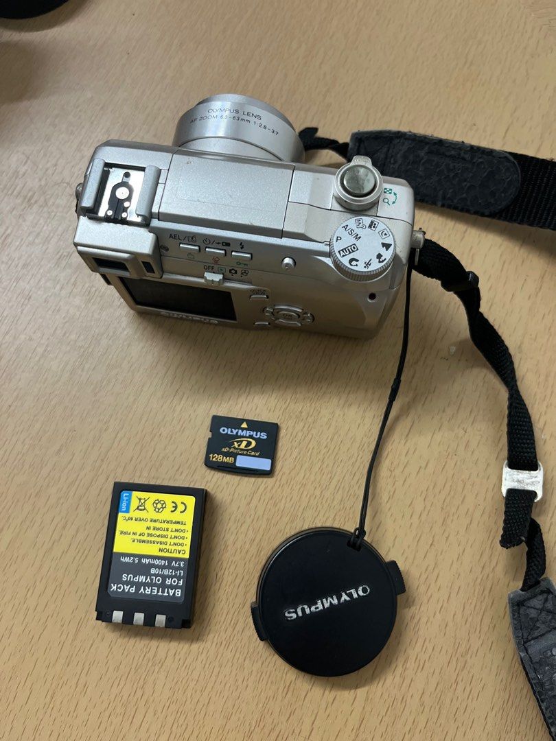 Olympus C770 digital camera, Photography, Cameras on Carousell