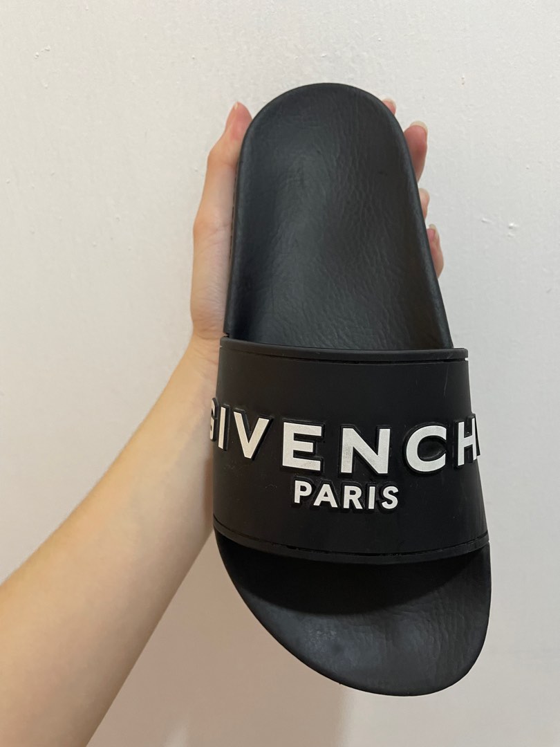 Original givenchy slide on Carousell