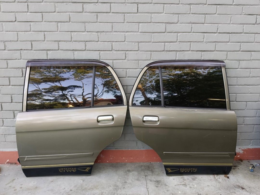 Pintu Kelisa Full set Front & Back ( Door Trim), Auto Accessories on