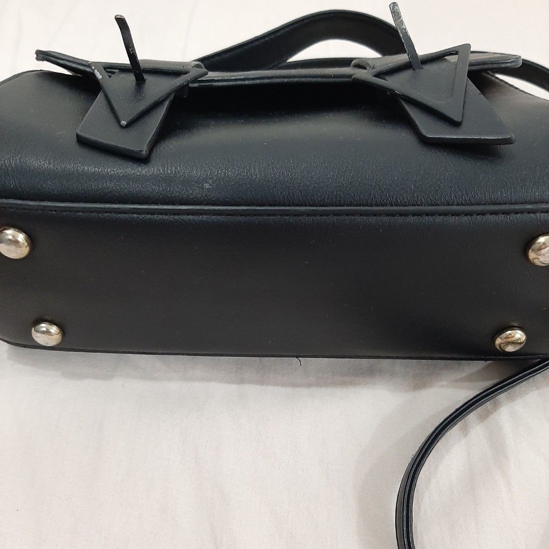 Polo Venzi Black Handbag