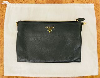 （分類：）位於 。 由 bensonlann 提交（商品編號 1245367111，圖片 1）。簡介： 。