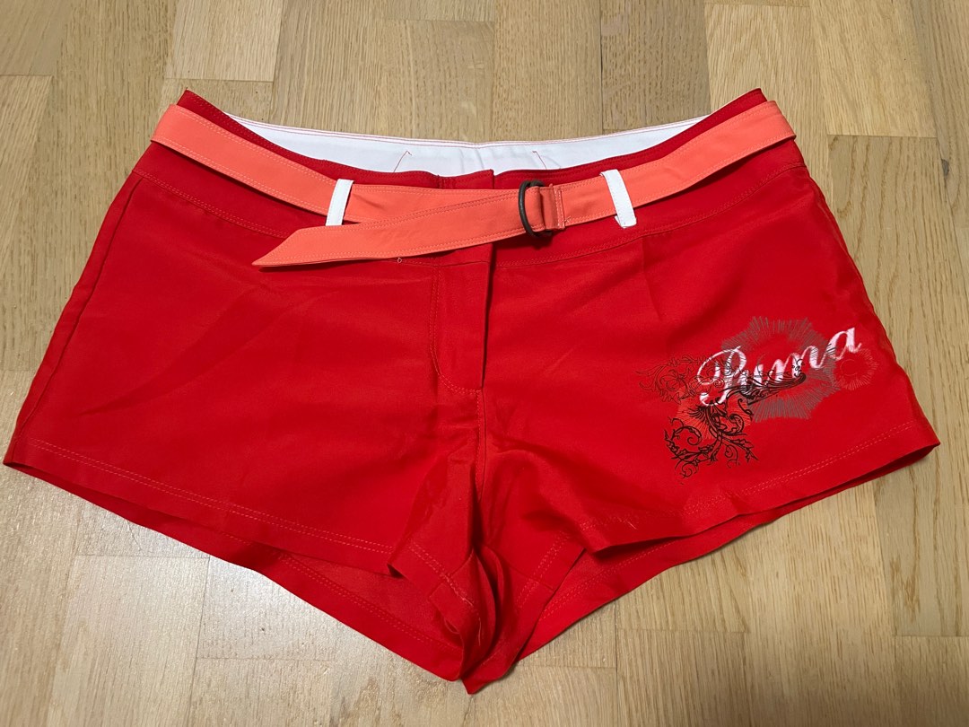 Puma shop red shorts