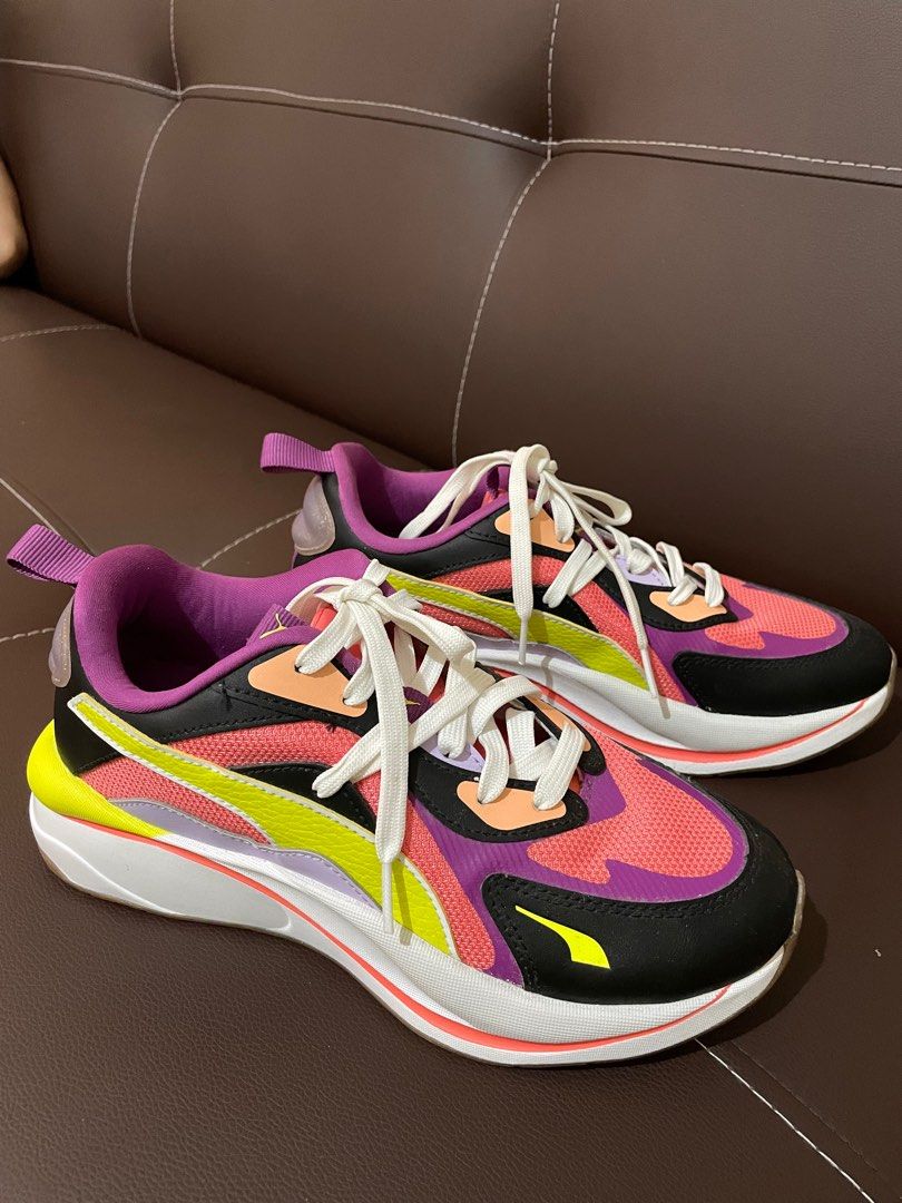 PUMA RS CURVE SNEAKERS On Carousell puma-rs-curve-sneakers-on-carousell