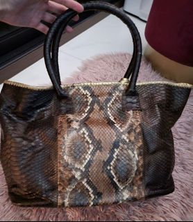 PRELOVED. PYTHON SNAKE SKIN BIRKIN, Women's Fashion, Bags & Wallets,  Shoulder Bags on Carousell