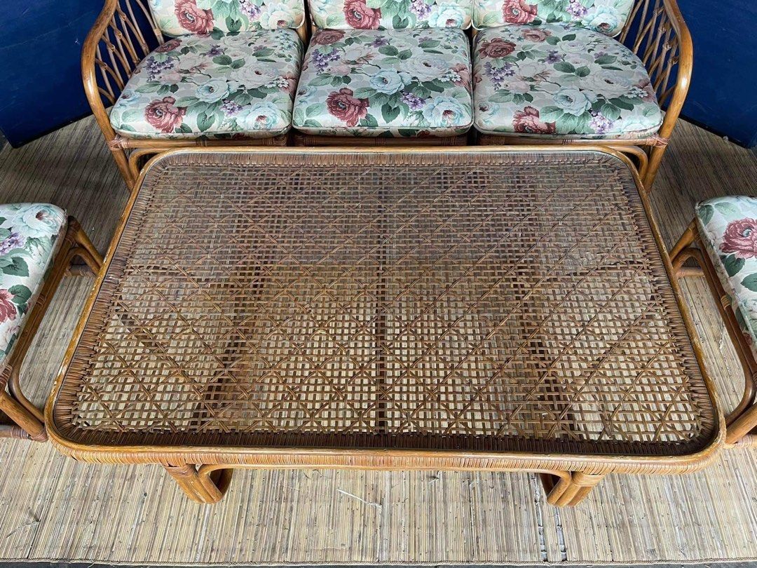 Rattan Sofa Set w/ Center Table Solid rattan In good condition (Category: Sofas) located in Manila. Submitted by Hezcki (Listing ID 1245250029, Image 1). Description: .