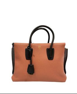 (Kategori: ) berada di . Dikirim oleh hunterskeepers (ID iklan 1245370339, Gambar 1). Deskripsi: .