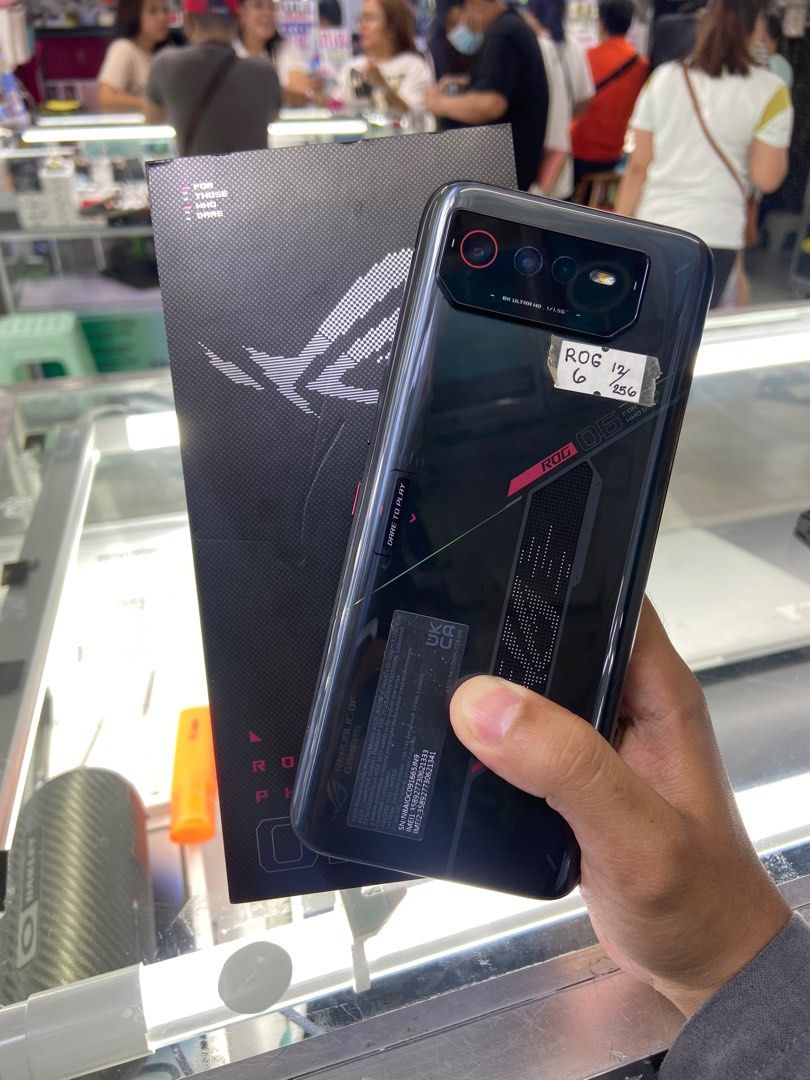 ROG 6 12/256GB DUALSIM 97%Smooth No issue with same Serial box (Category: Asus) located in San Juan City. Submitted by abss_shop_ph (Listing ID 1245271860, Image 1). Description: ROG 6 Dual sim 12/256GB ₱35,000 SnapDragon 97% smooth Negotiable 📣 No issue 📣 No defect 📣 Original Battery 📣 All working 📣 Original authentic (legit) INCLUSION: Box (same serial) Adapter 20W (original) Type-c (original) Tempered Glass/Clear case 📍PHYSICAL STORE📍 G