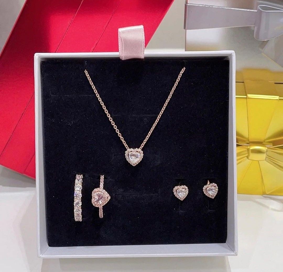 Pandora elevated shop heart set