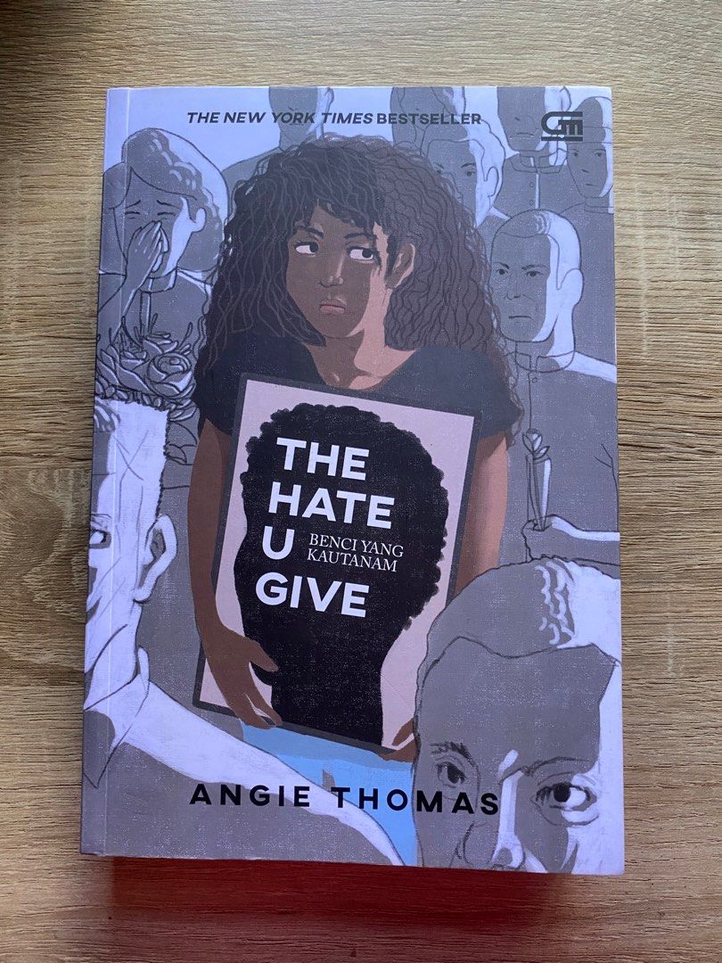 TheU Give Angie Thomas (Preloved Novel Ori) on Carousell
