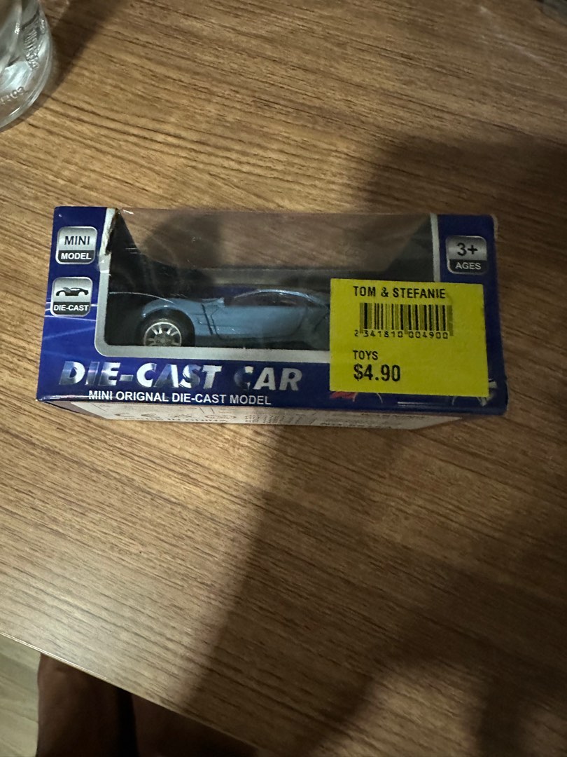 TOM & STEFANIE DIECAST CAR NO 68 15 A, Hobbies & Toys, Toys & Games