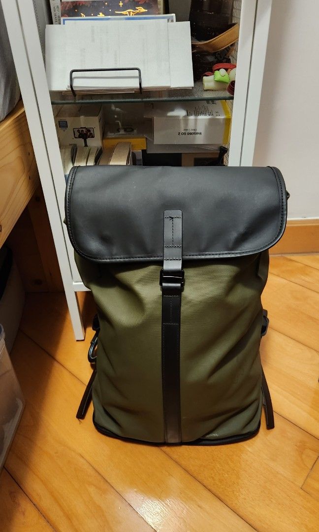 Topologie 背囊satchel backpack (army), 男裝, 袋, 背包- Carousell