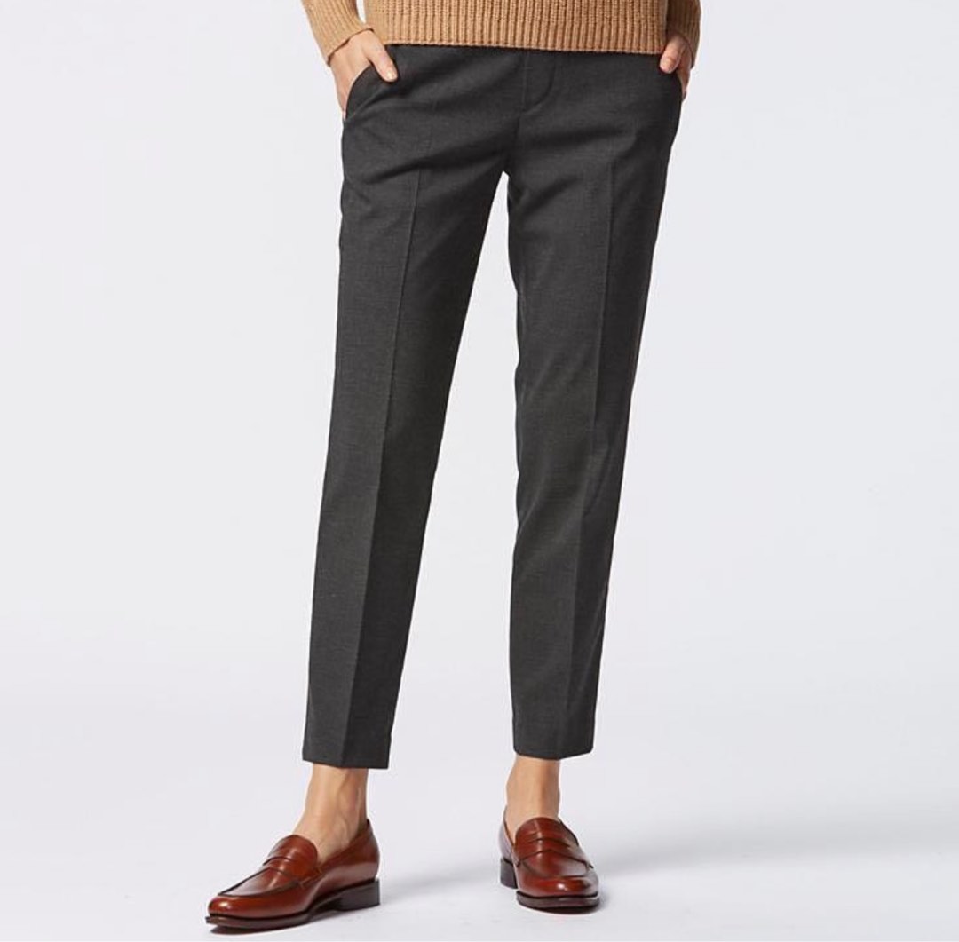 UNIQLO ezy ankle pants on Carousell