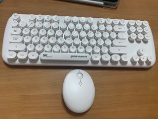 （分類：）位於 。 由 withueverytimee 提交（商品編號 1245315710，圖片 1）。簡介： 。