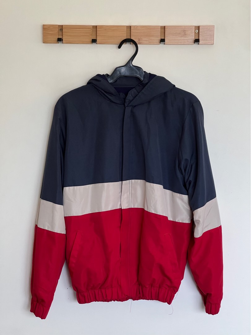 Wind breaker on Carousell
