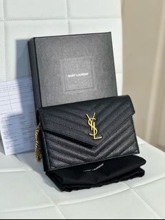 Ysl woc 7.5 beige GHW lamb skin Used like new