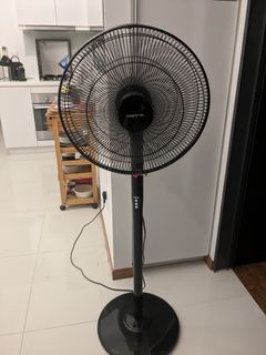 (Category: ) located in . Submitted by ksuguru (Listing ID 1245557843, Image 1). Description: .
