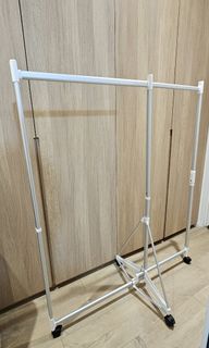 （分類：）位於 。 由 s.1234 提交（商品編號 1245569367，圖片 1）。簡介： 。