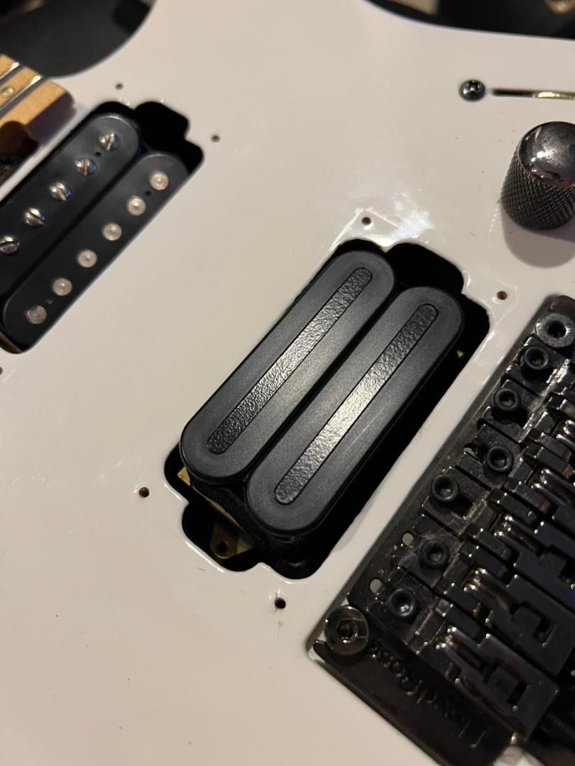 Dimarzio outlet custom shop