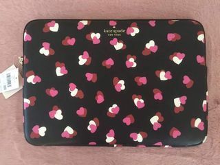 💯 Kate Spade Staci Heart Print Universal 15" Laptop Sleeve • SELLING LOW, w/ minimal flaw• 👉FINAL PRICE POSTED👈