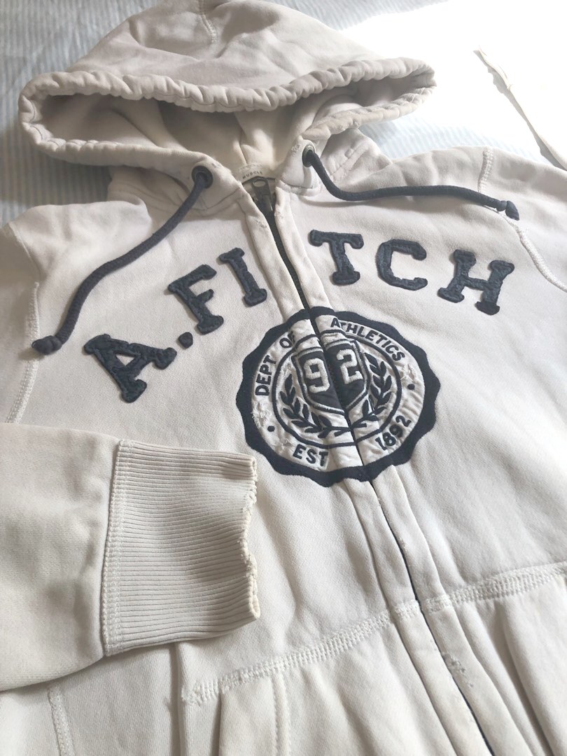 White hoodie abercrombie clearance