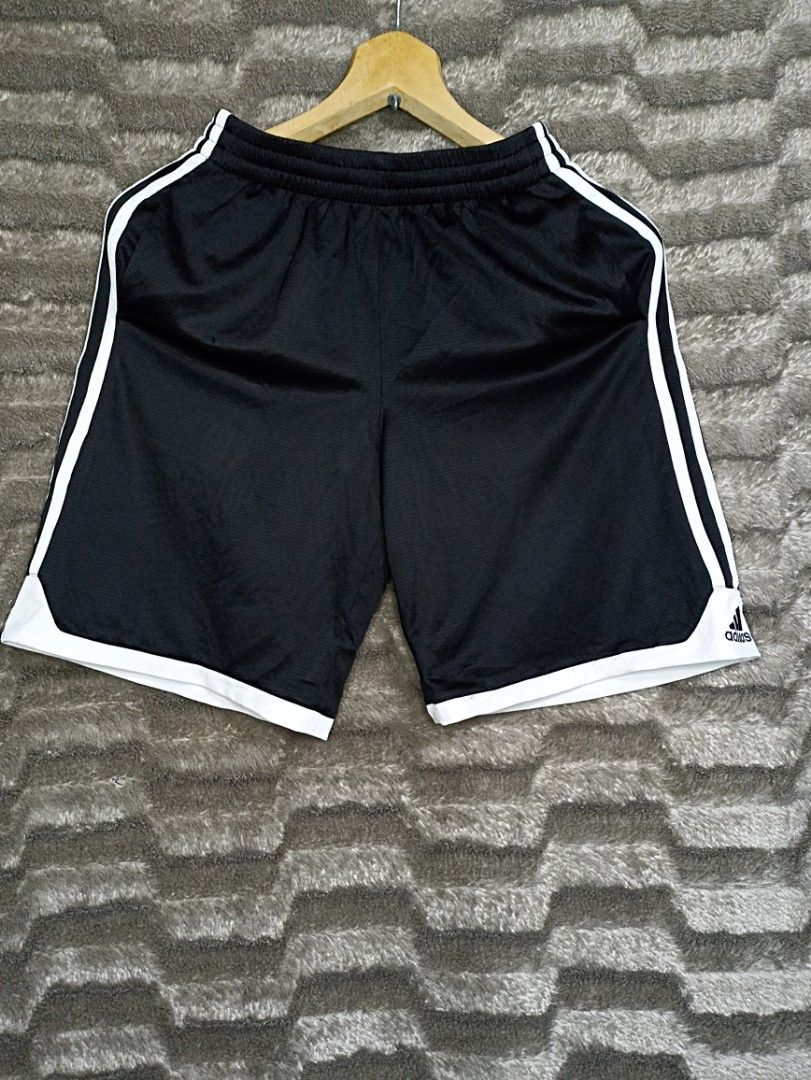Dm1666 adidas 2025
