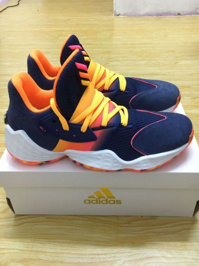 Adidas Harden, Women's Fashion, Footwear, Sneakers on Carousell