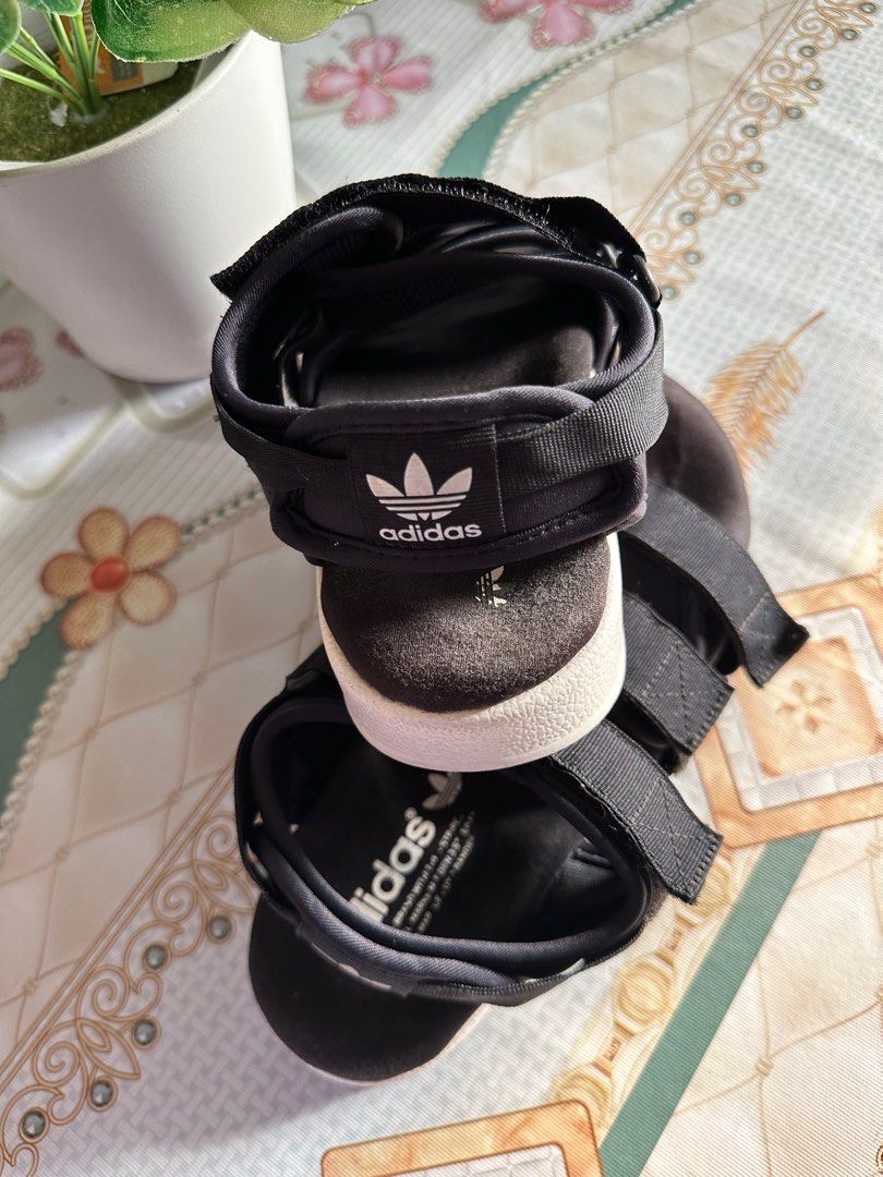 Adidas deals chunky sandals